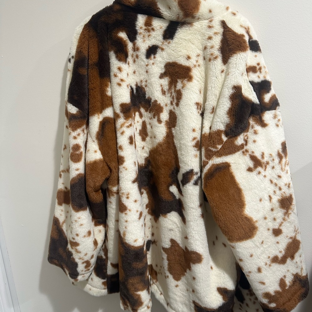 Shein cowprint coat 4x